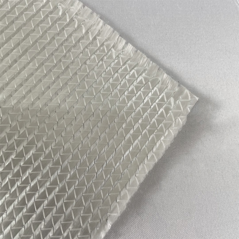 1200g İnce Örme Kompozit Keçe/Çok Eksenli Kumaş ±45°0°90° Rüzgar Enerjisi İçin